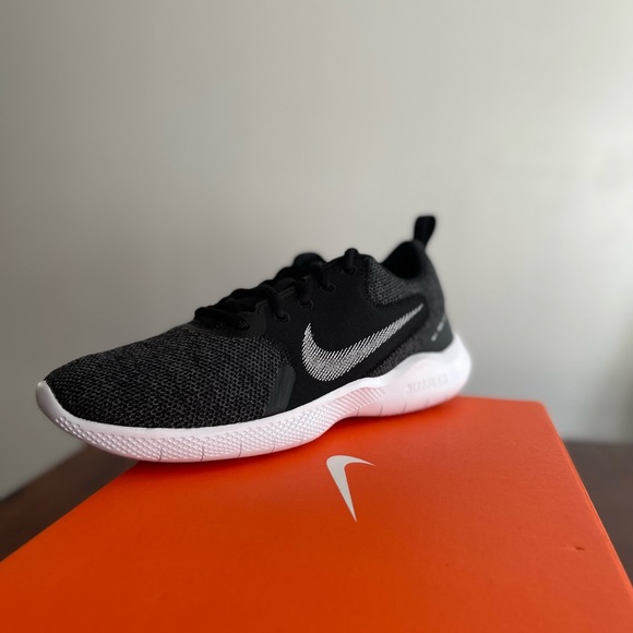 Nike woman Flex running shoes size: 8 in woman - Picture 9 of 9